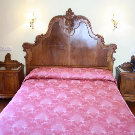 Casa de Turismo Rural Os Petroglifos-2