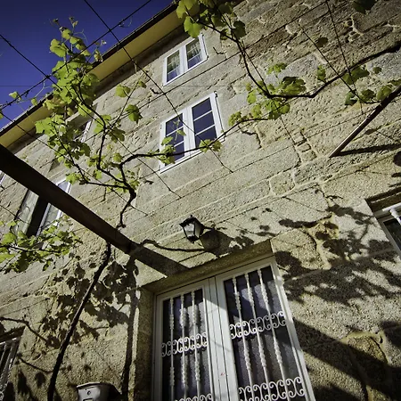 Casa de Turismo Rural Os Petroglifos-3